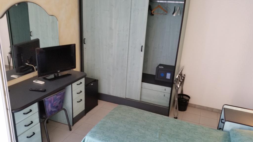 Hotel San Nazario Varraze Zimmer foto