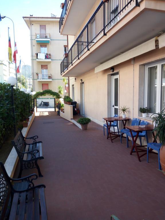 Hotel San Nazario Varraze Exterior foto